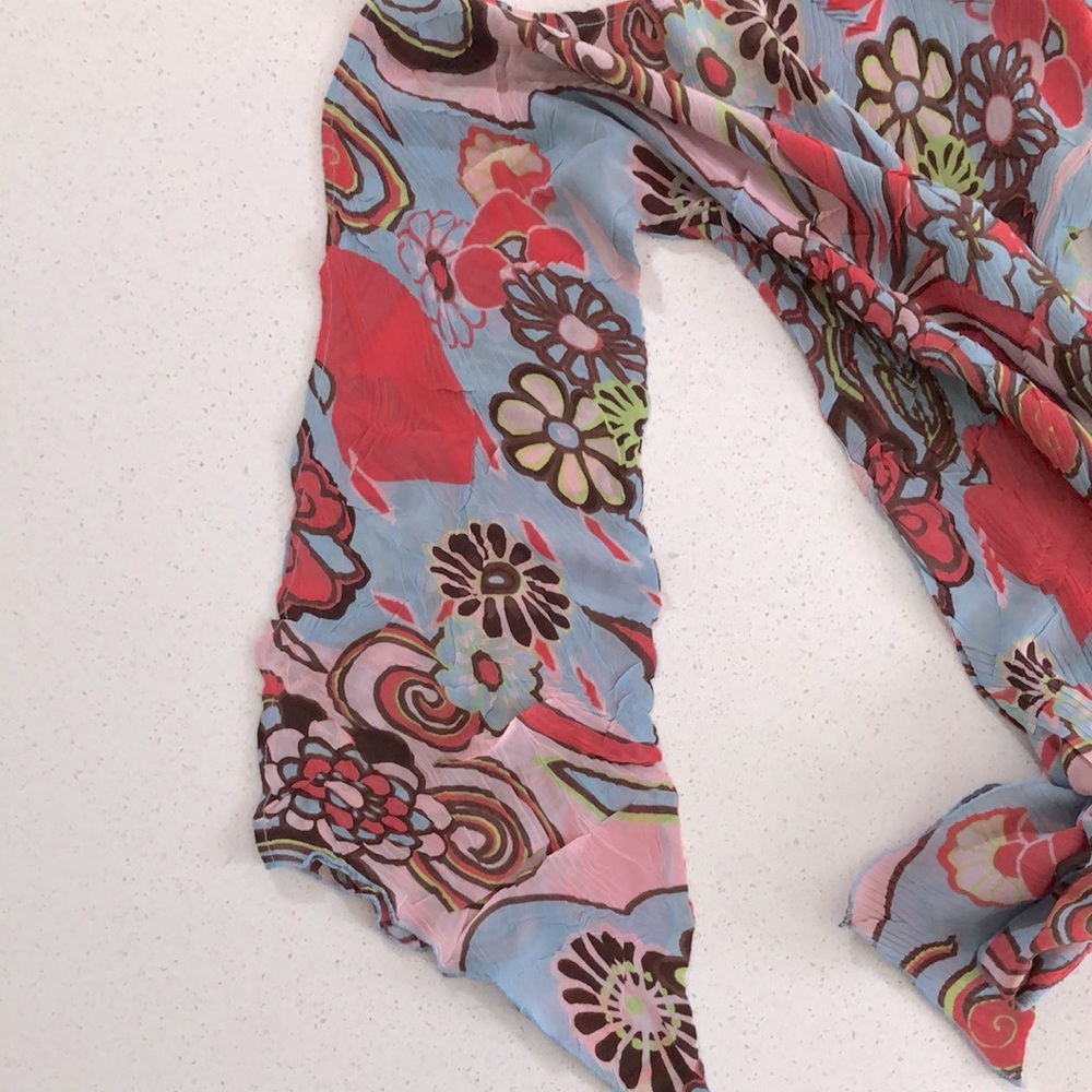Cache Blouse - Picture 3 of 8